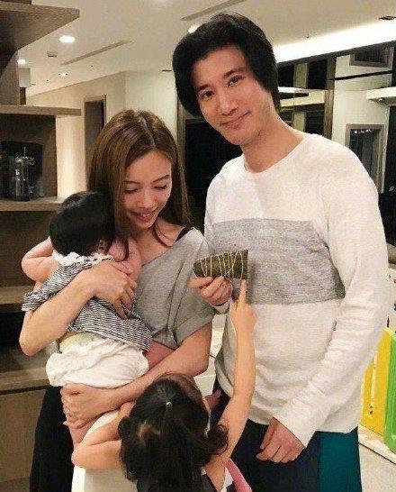 王力宏前妻最新爆料新闻,揭露惊人内幕,婚姻真相令人震惊 第2张 王力宏前妻最新爆料新闻,揭露惊人内幕,婚姻真相令人震惊 第2张